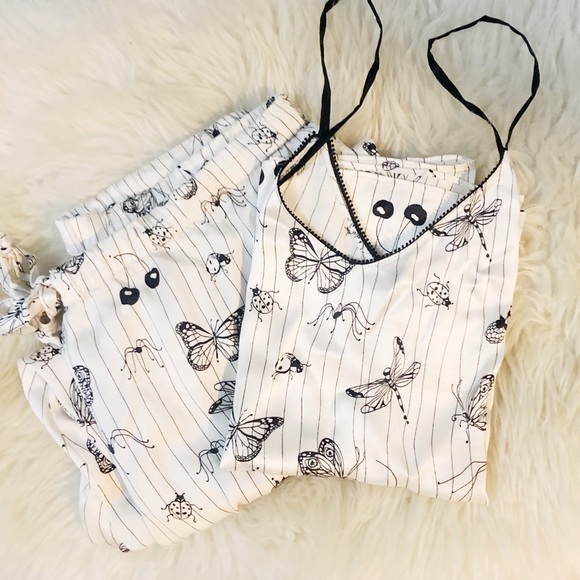 Morgan Lane Other - Morgan Lane 100% Silk Butterfly Pajama Set